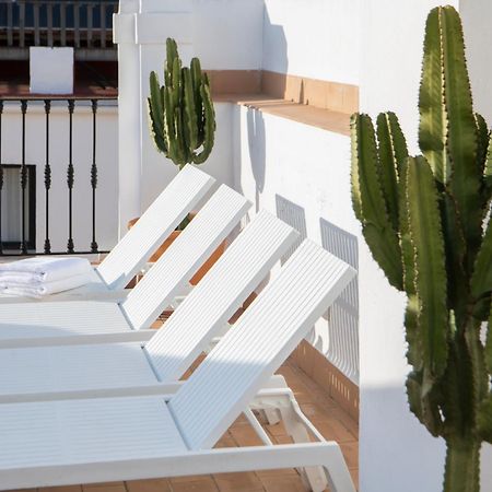 Magno Apartments Almansa Sevilla Exterior foto